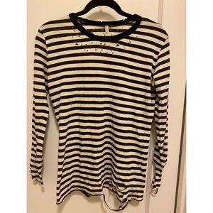 LF Stores Emma and Sam fitted long sleeved shirt